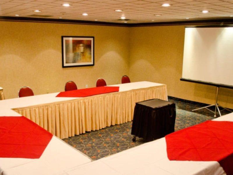 Park Inn Hotel Montreal Airport Dorval Exterior foto